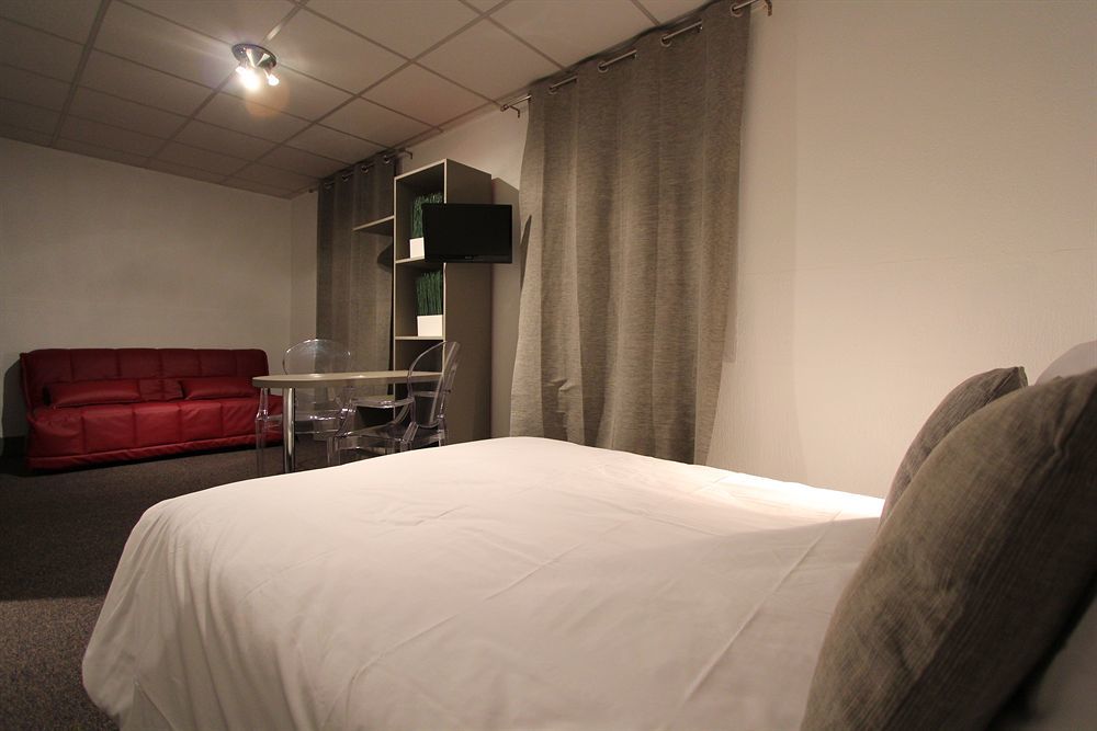 Hotel Vol De Nuit Purpan Tuluza Zewnętrze zdjęcie
