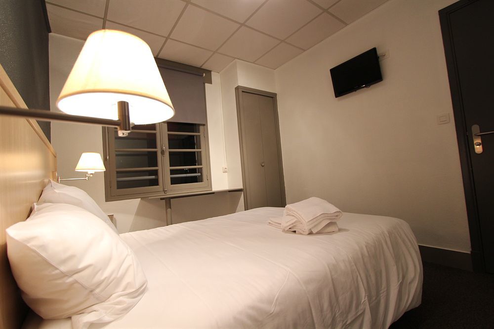 Hotel Vol De Nuit Purpan Tuluza Zewnętrze zdjęcie